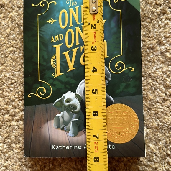 The One and Only Ivan Children’s Literature Softcover Book - Picture 6 of 6